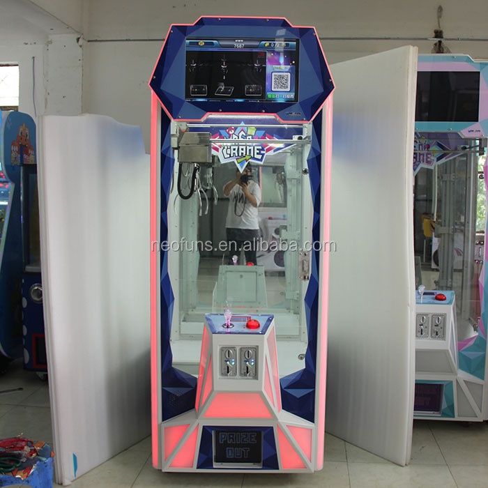 おもちゃのぬいぐるみクレーンゲーム、コイン式アーケードゲーム - Arcade Toy Claw Vending Machine のレビューと価格